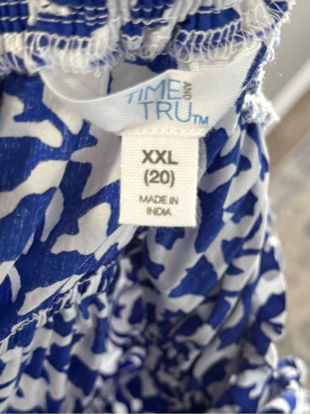 Time and Tru Blue and White Floral Smocked Sundress LIKE NEW plus size XXL 20 - Picture 3 of 10